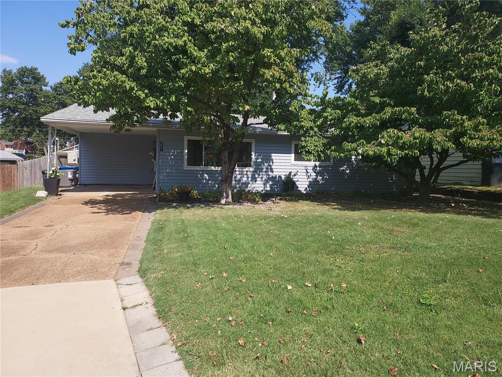 9841 Tanbark Lane