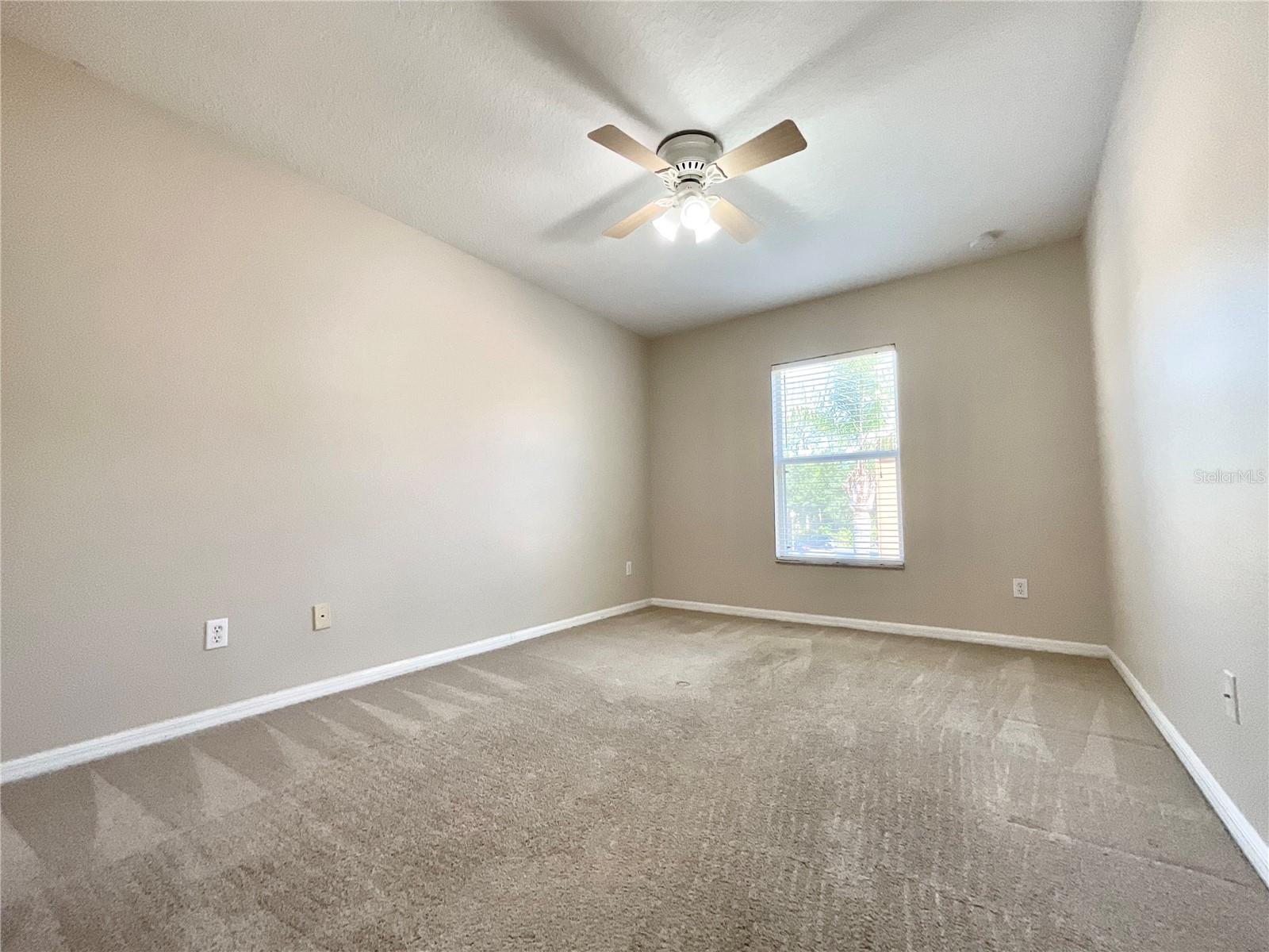 3820 Silverbell Loop