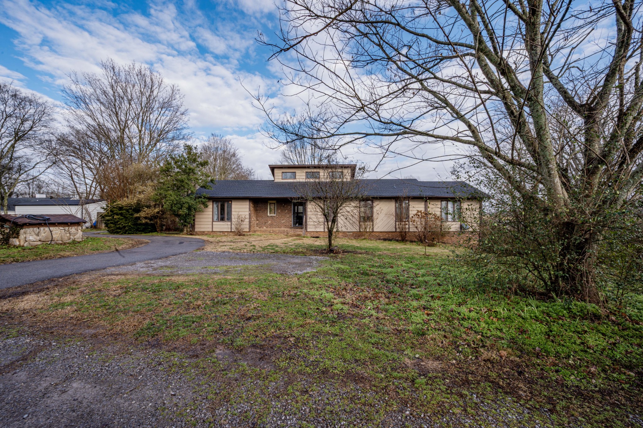 4383 E Jefferson Pike