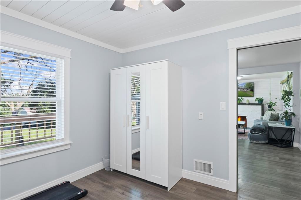 4136 N Monroe Avenue