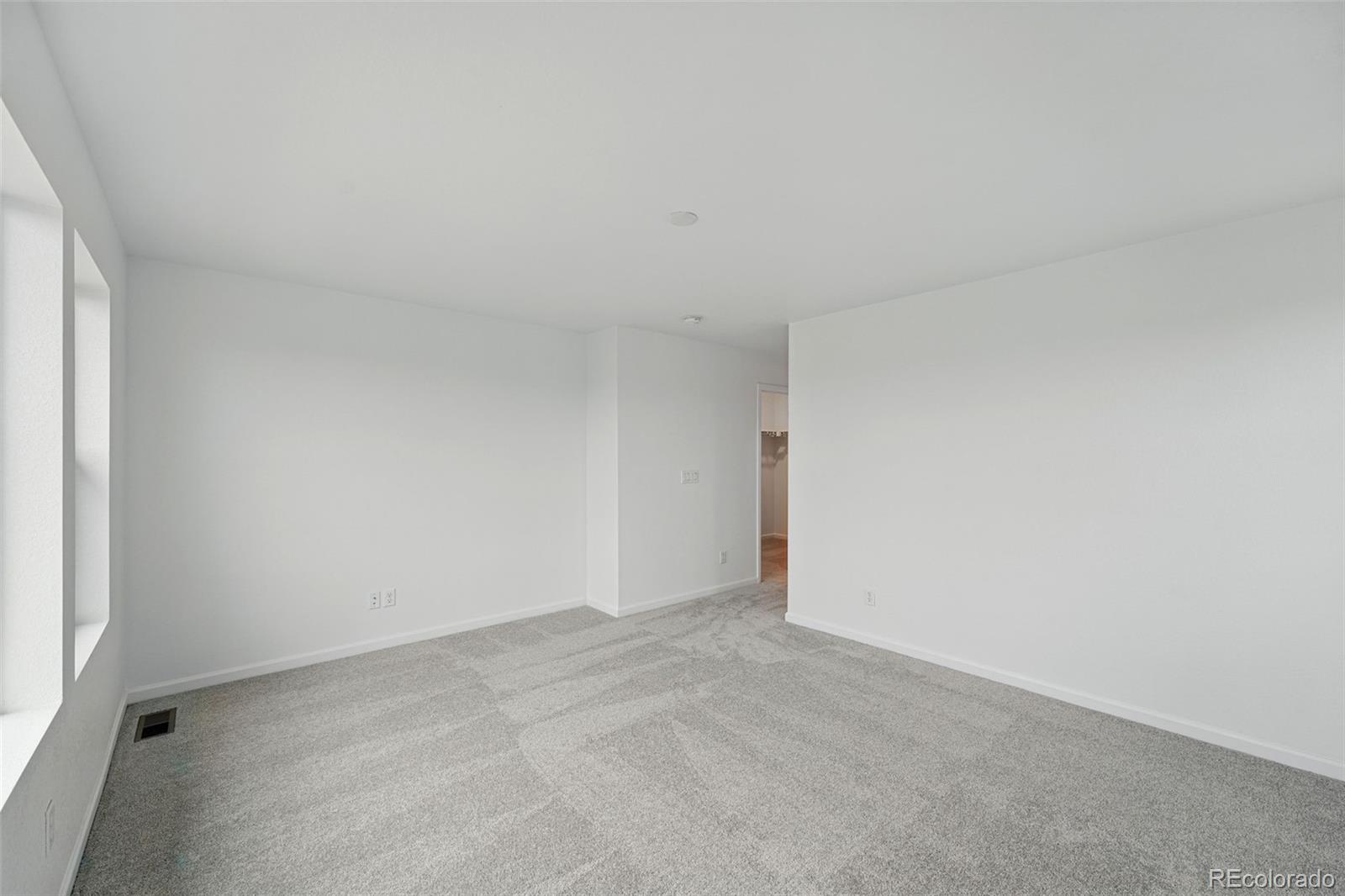 8840 Whiteclover Street
