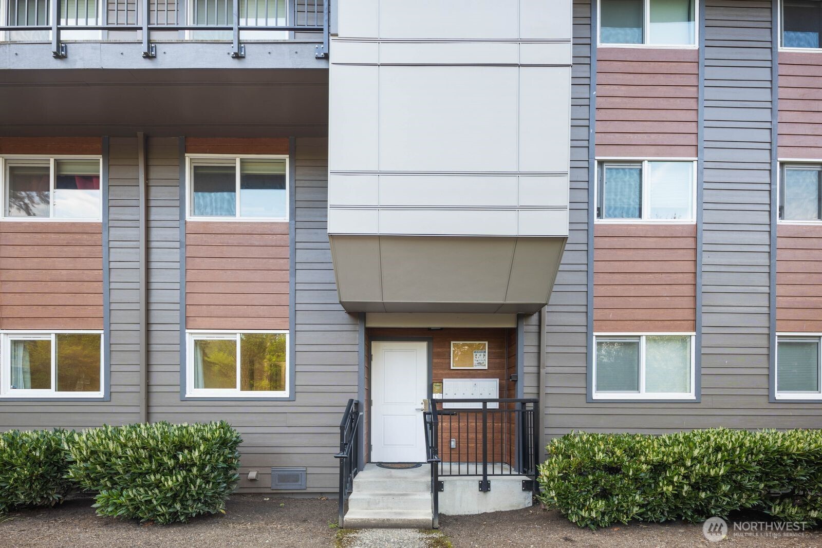 210 SW Clark Street A103