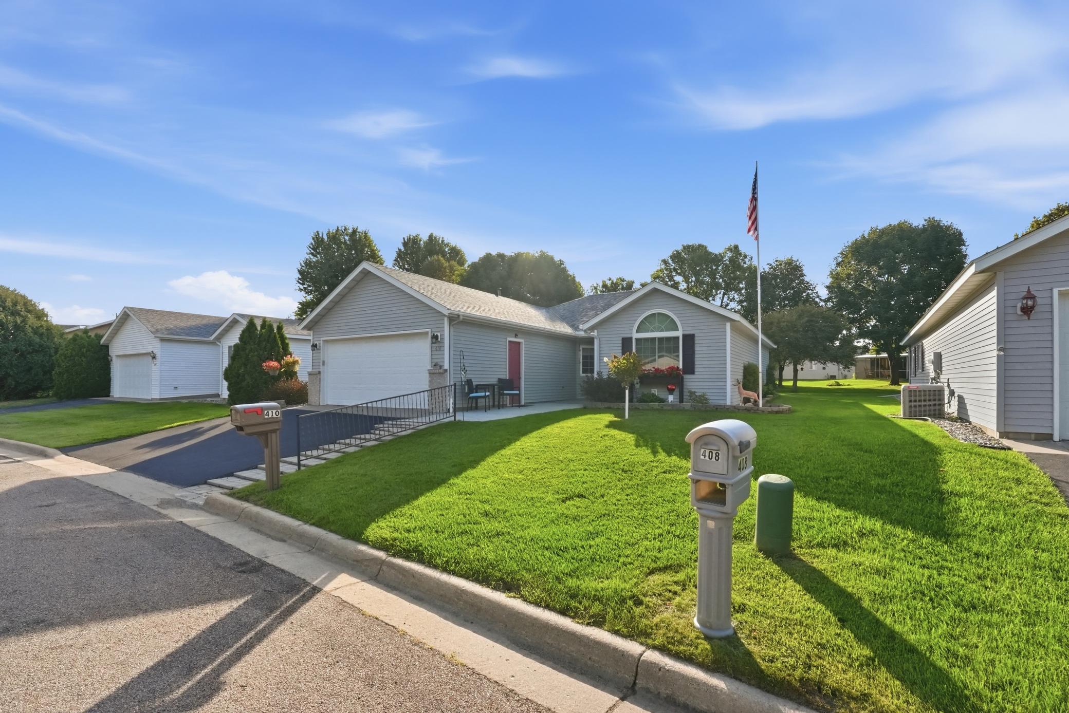 410 Fieldcrest Lane