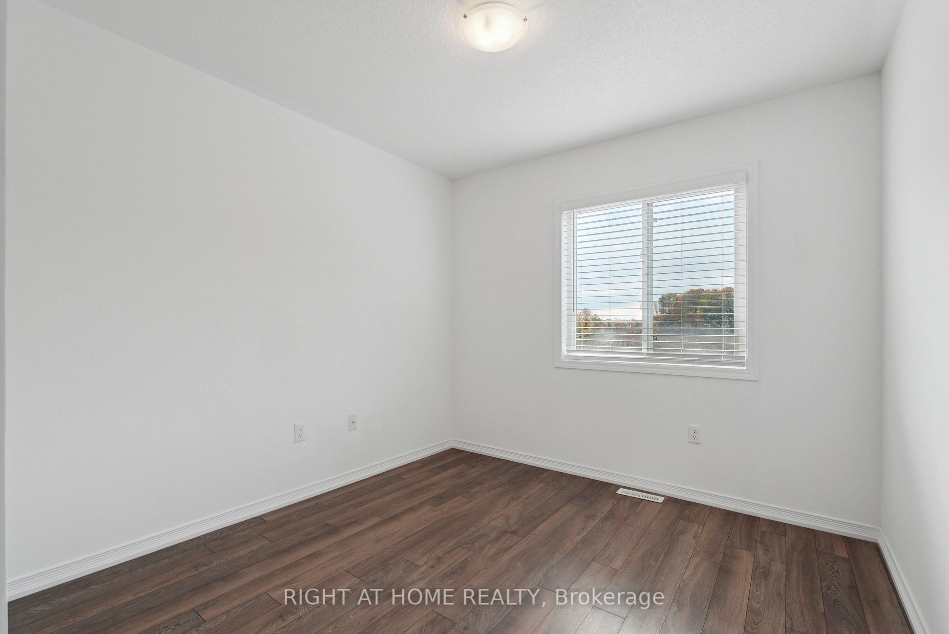 181 Diana Dr