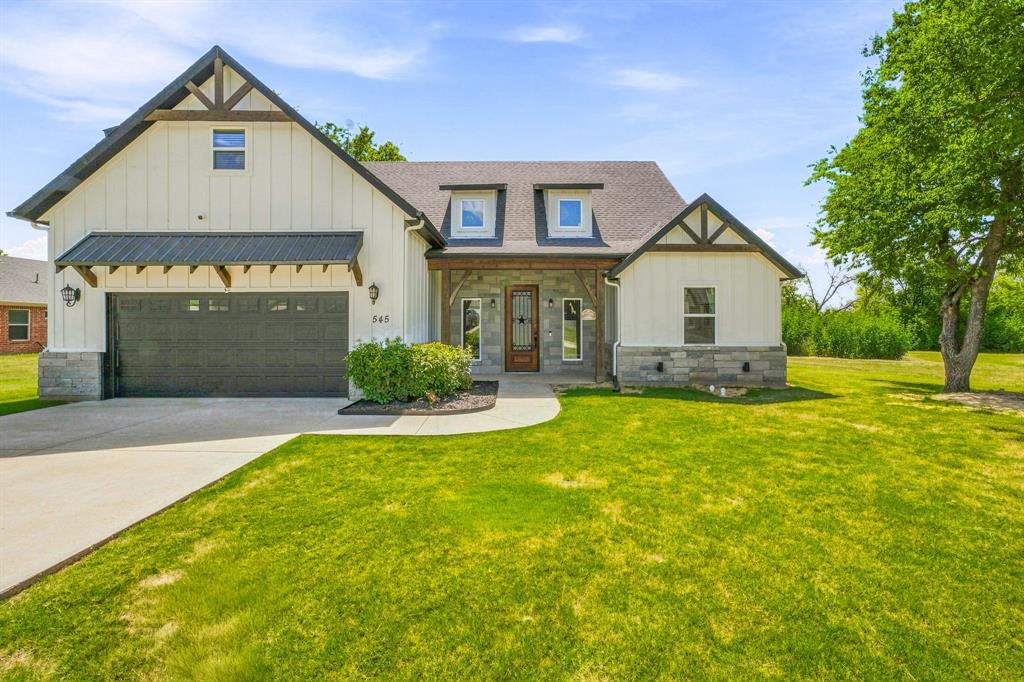 545  Mckittrick Court , Godley, TX, 