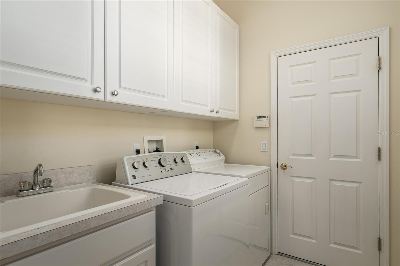 731 Planters Manor Way