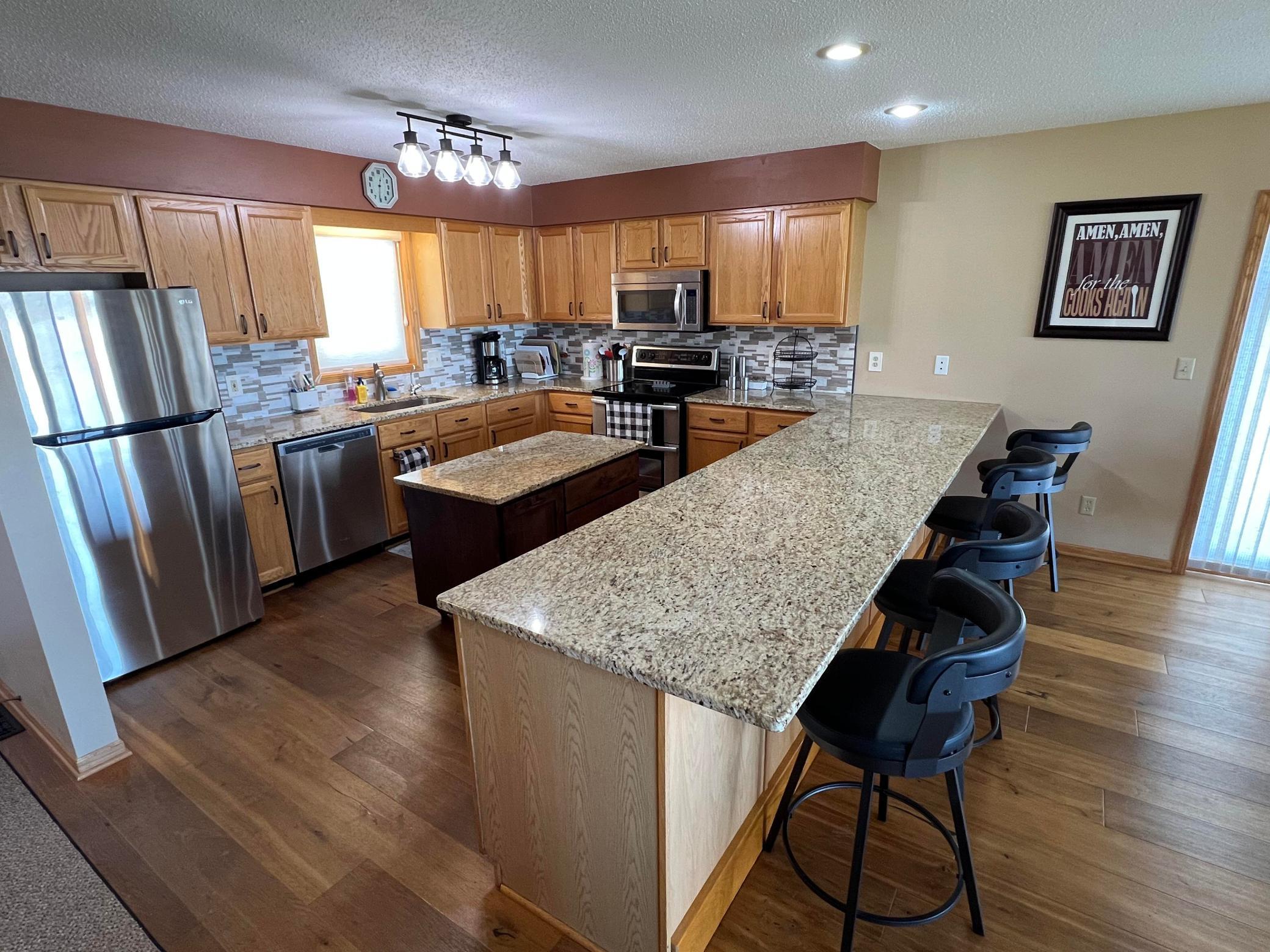 7922 Tournament Trail