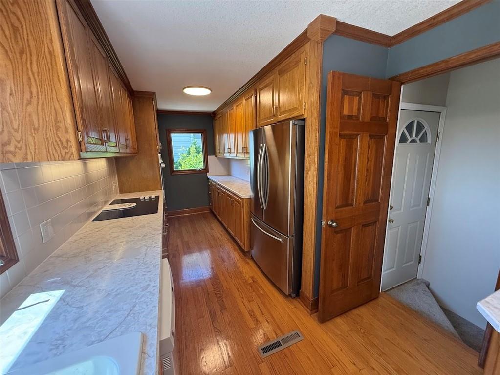 3707 NE 49th Terrace