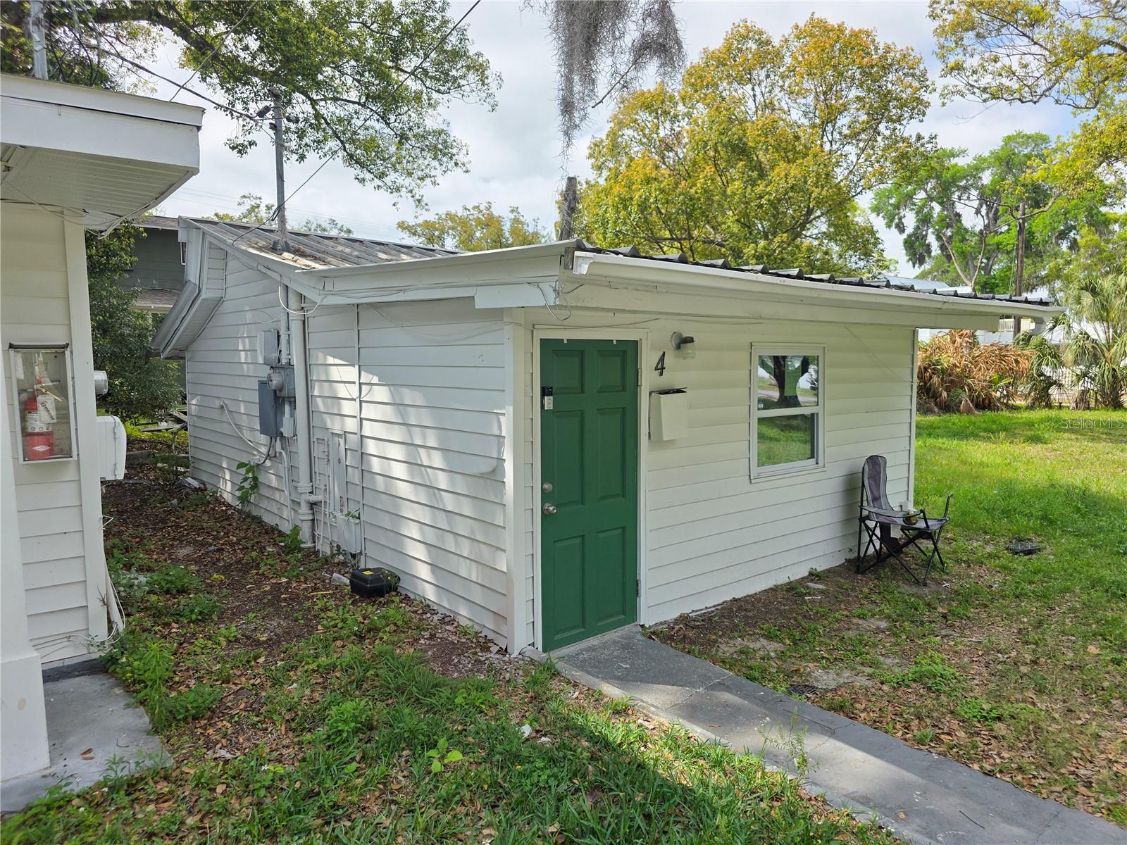 501 W Baker Street