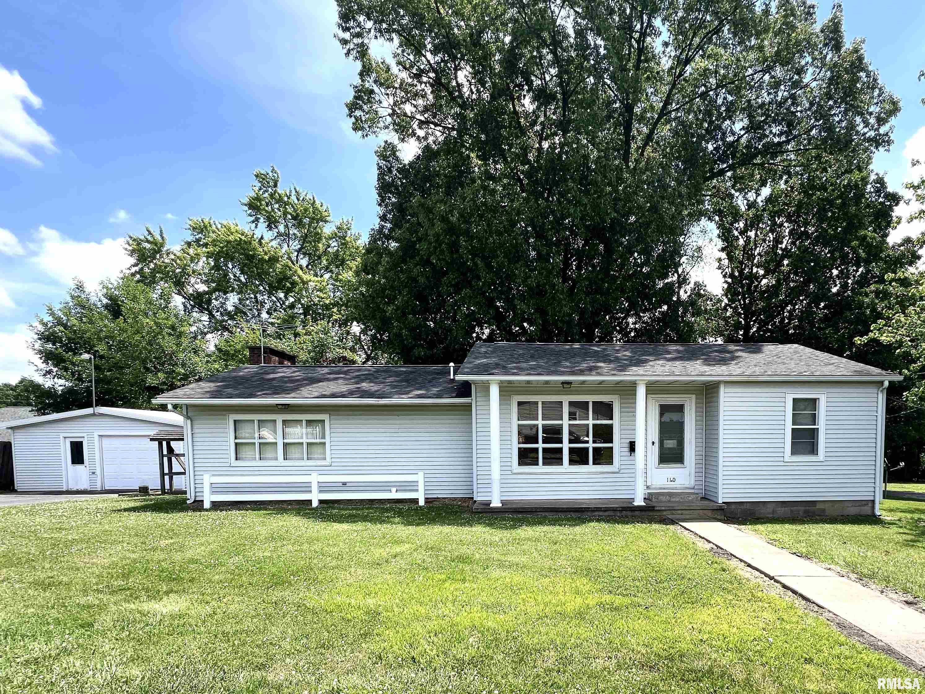 Residential for sale in Carterville, Illinois, QC4253665