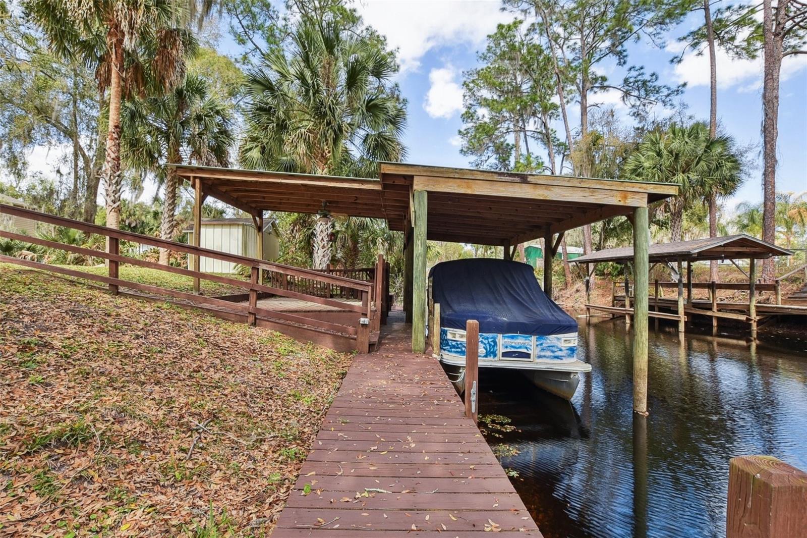 2215 Hontoon Rd. Road
