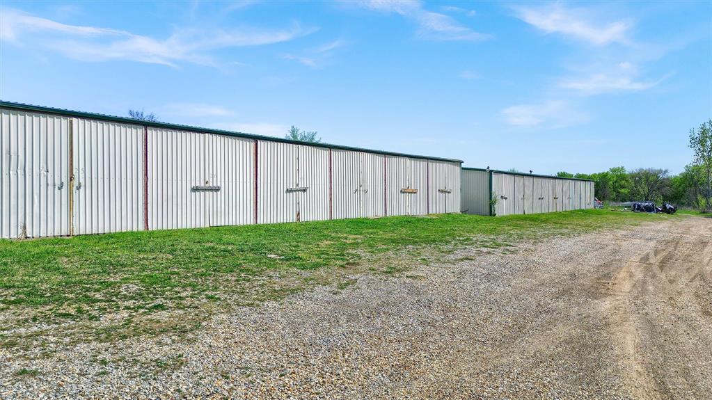 470 Lazy Acres Circle