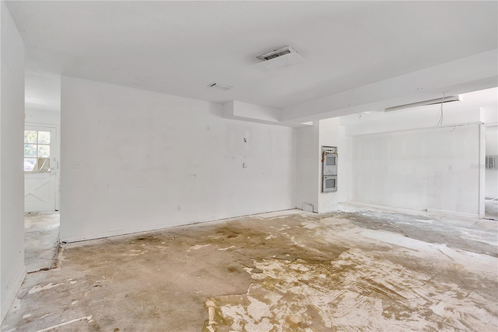 605 Ronele Drive