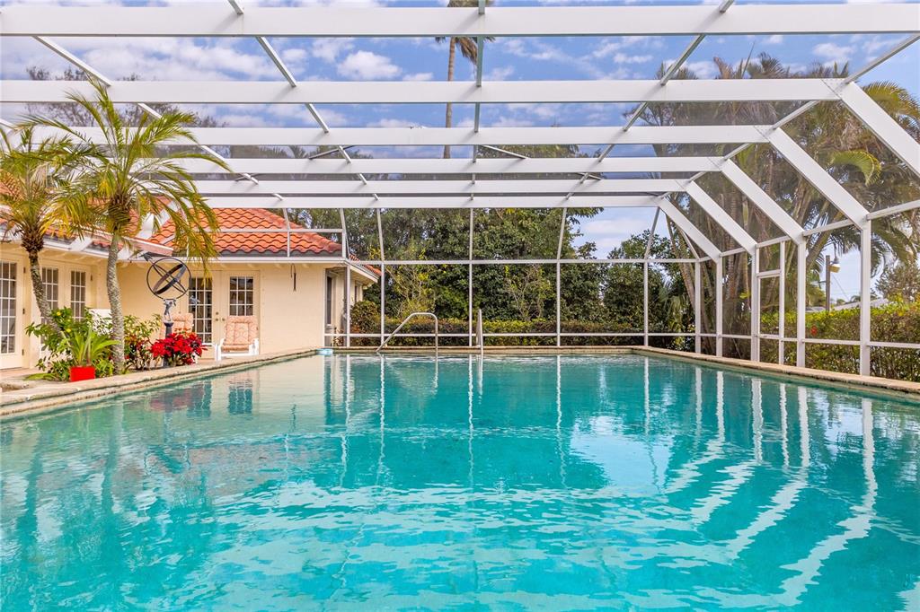 700 Old Compass Road