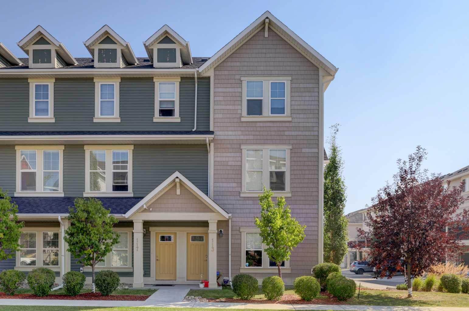 113 South Point Court SW