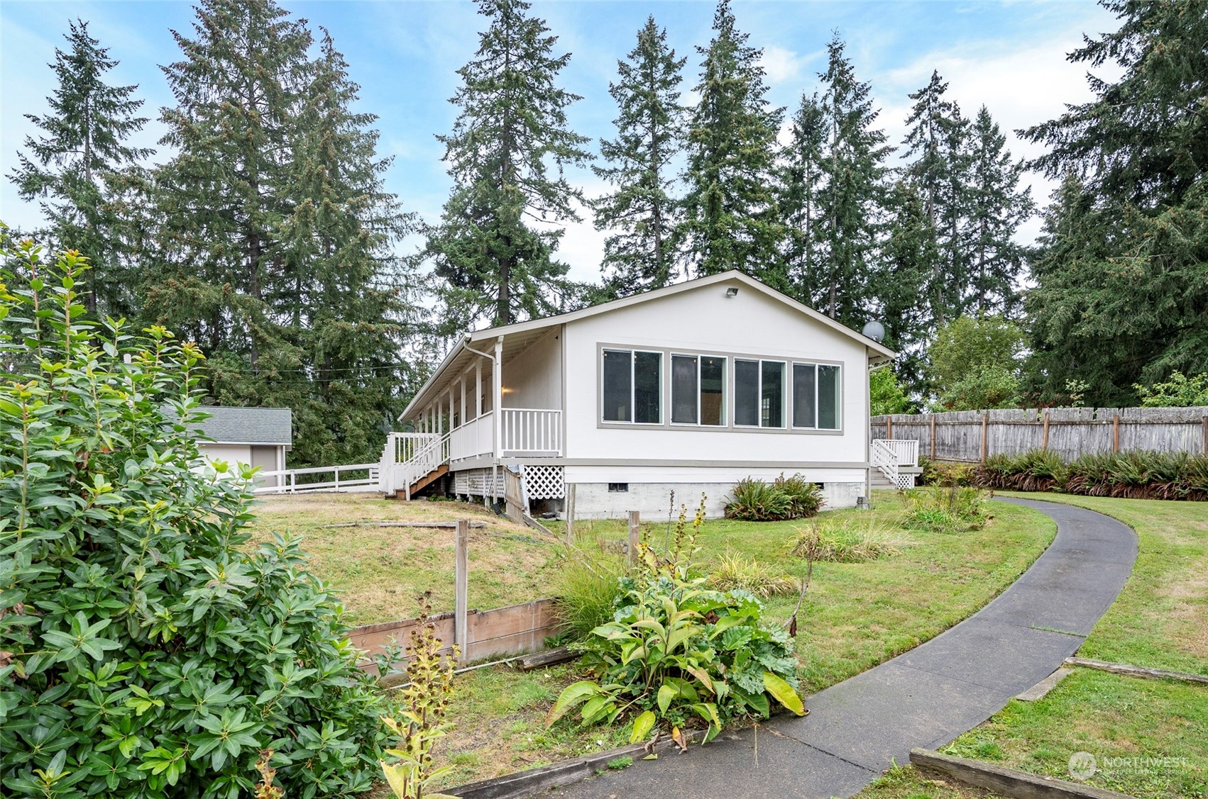 8908 Key Peninsula Highway NW