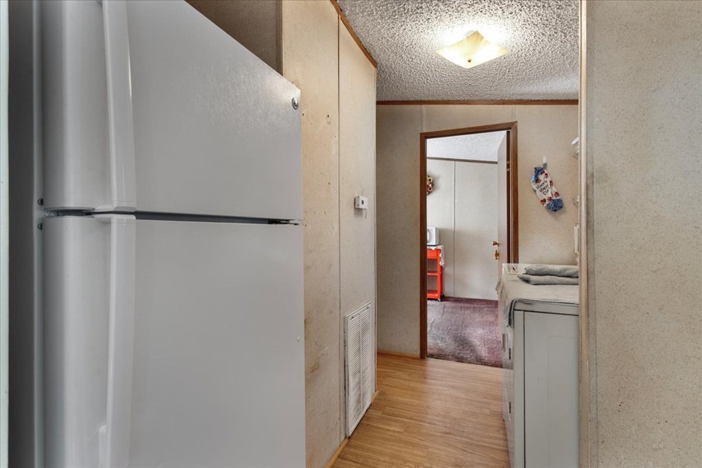 148 SE 911th St