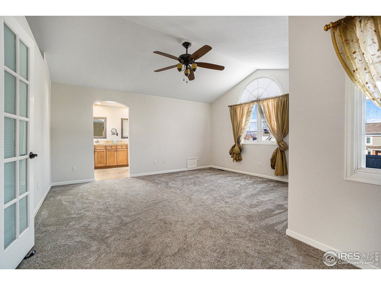 2631 Blackstone Ct