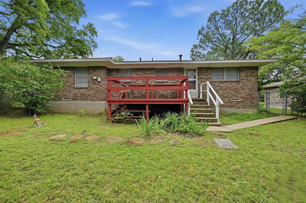 1119 W Mcgee Street