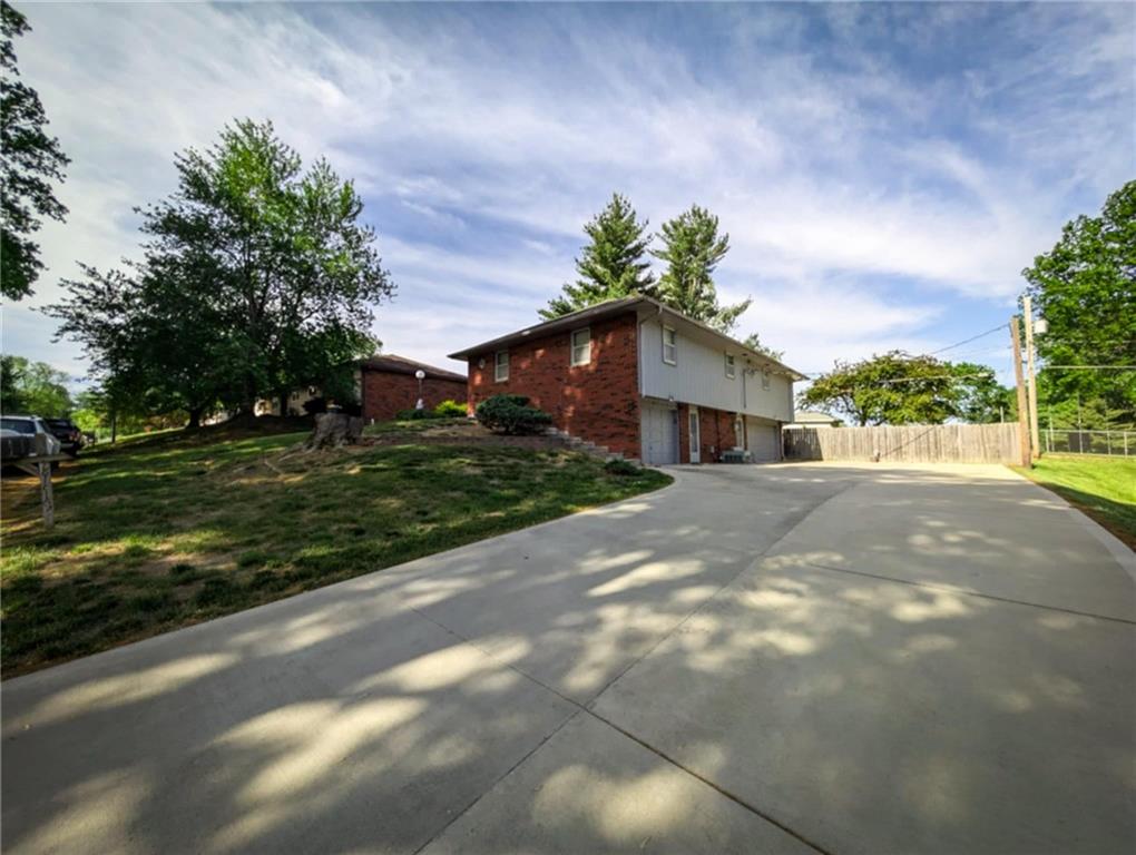 1618-1620 Wayne Drive