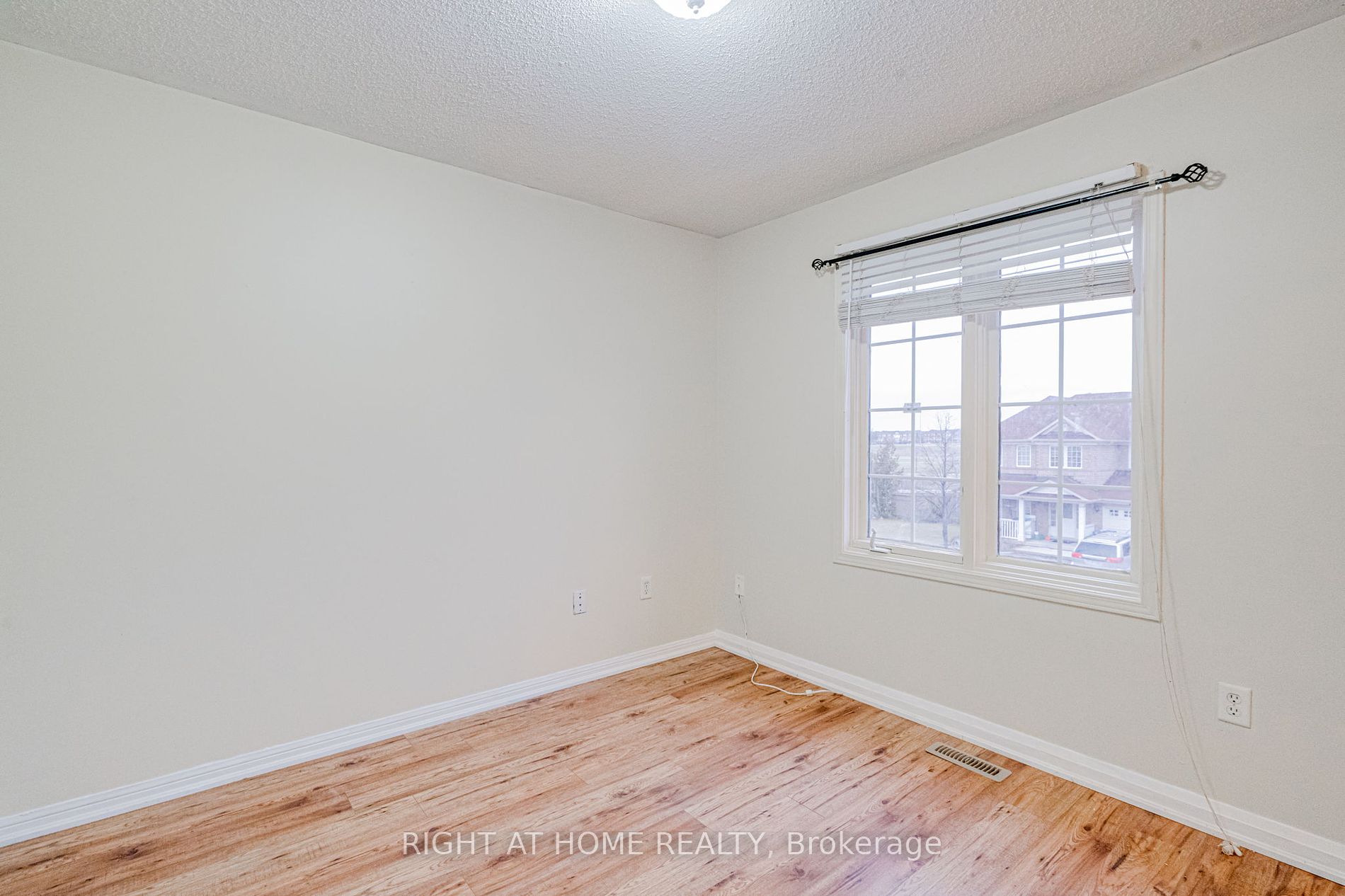 3155 Rock Harbour Rd