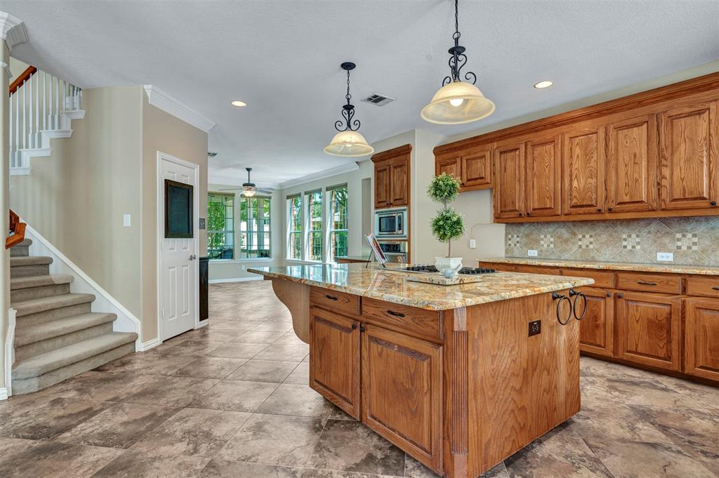 5700 Hathaway Drive