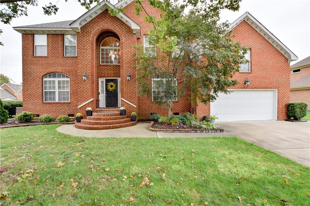 1708 Swan Lake Crescent, Chesapeake, VA 