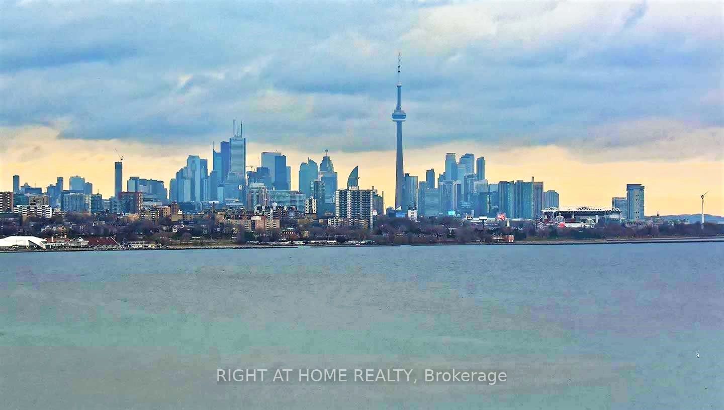 39 Annie Craig Dr 1214