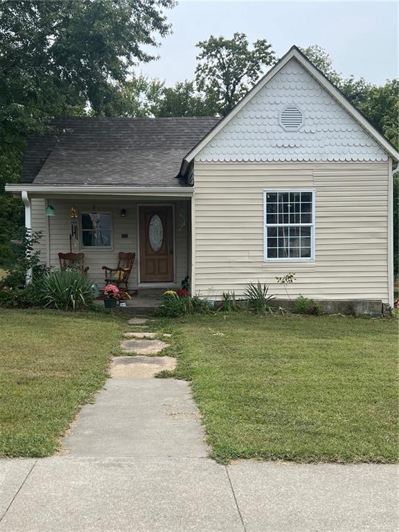 Recently upgraded 3 bedroom, 1 bathroom home.  Upgrades include new flooring, updated kitchen with a stainless steel farmhouse kitchen sink, and updated bathroom.  This charming house also offers a newer roof, a covered front porch, and a cozy back deck.  Situated on a spacious lot in a prime location near schools.  Don't miss the opportunity to own this fantastic home!!