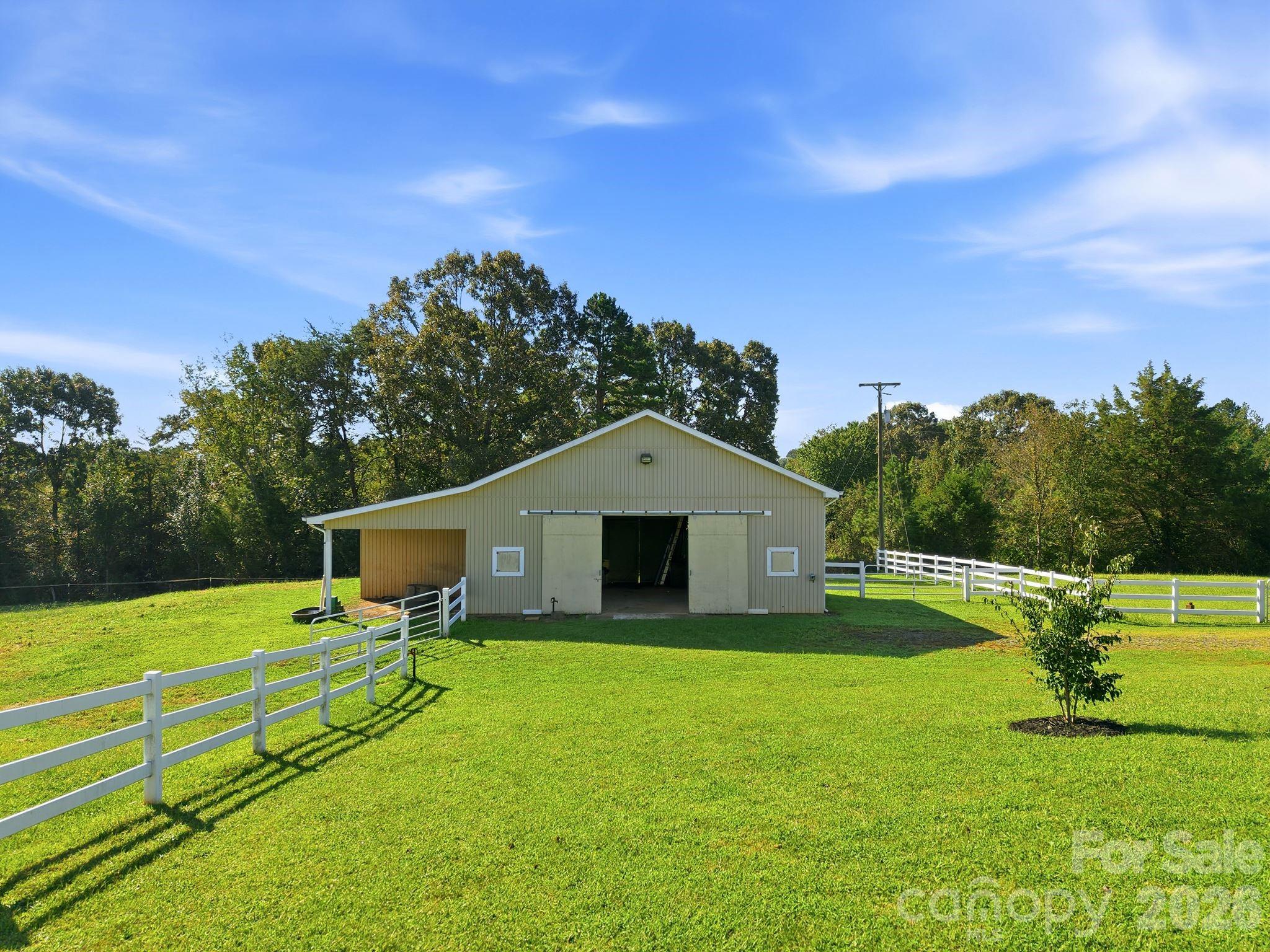 2950 Pearidge Road