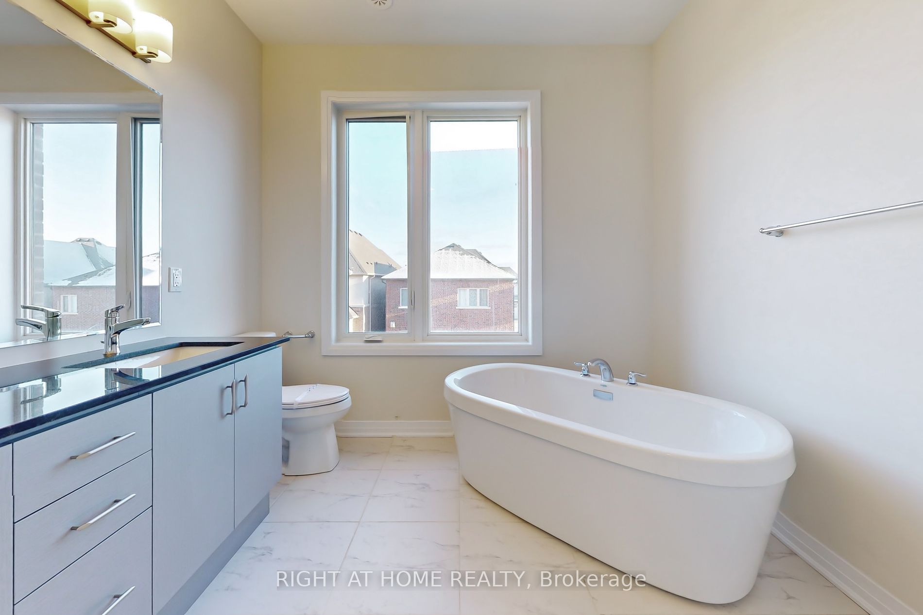 106 E Settlers Road Rd