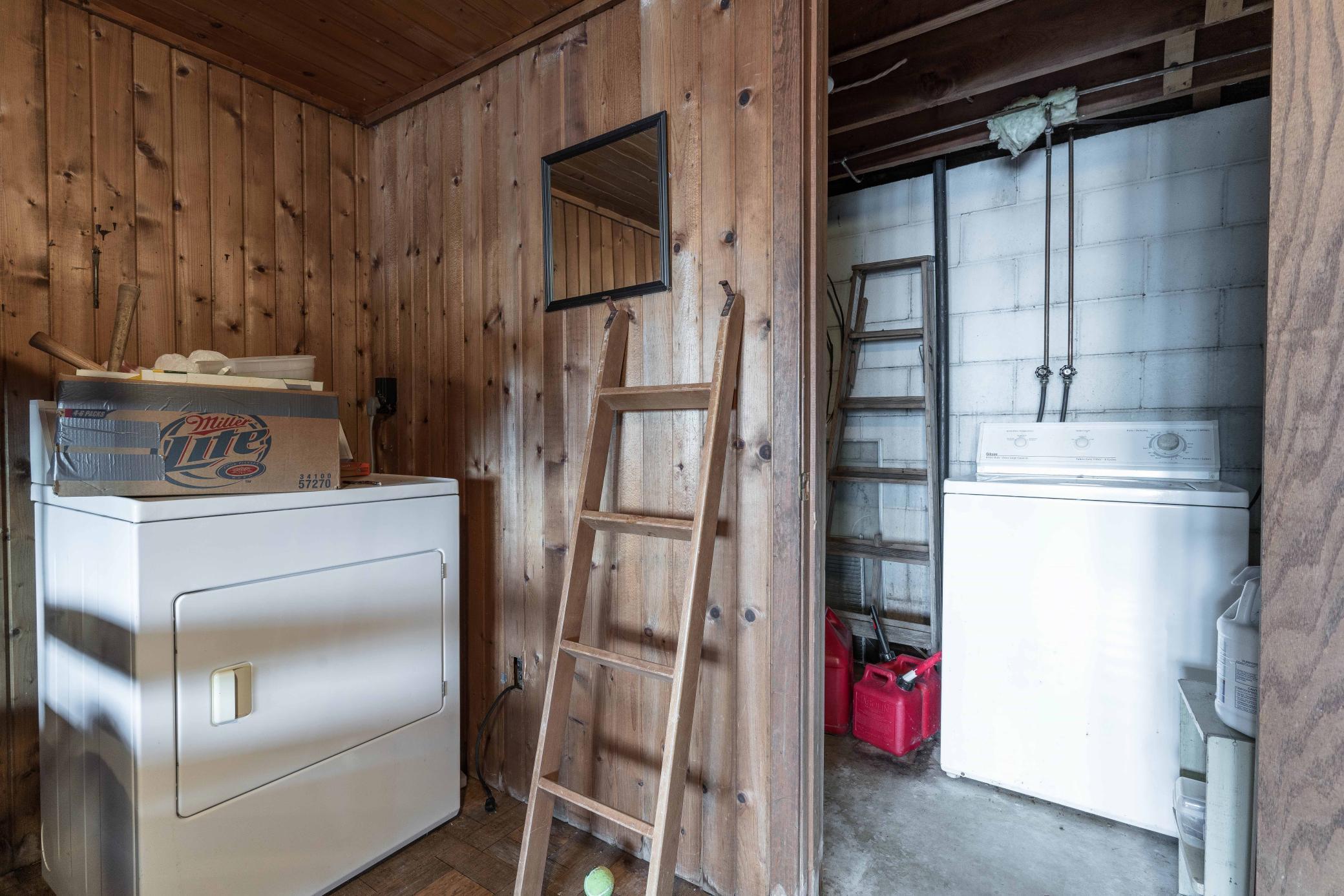 39060 Peninsula Lane