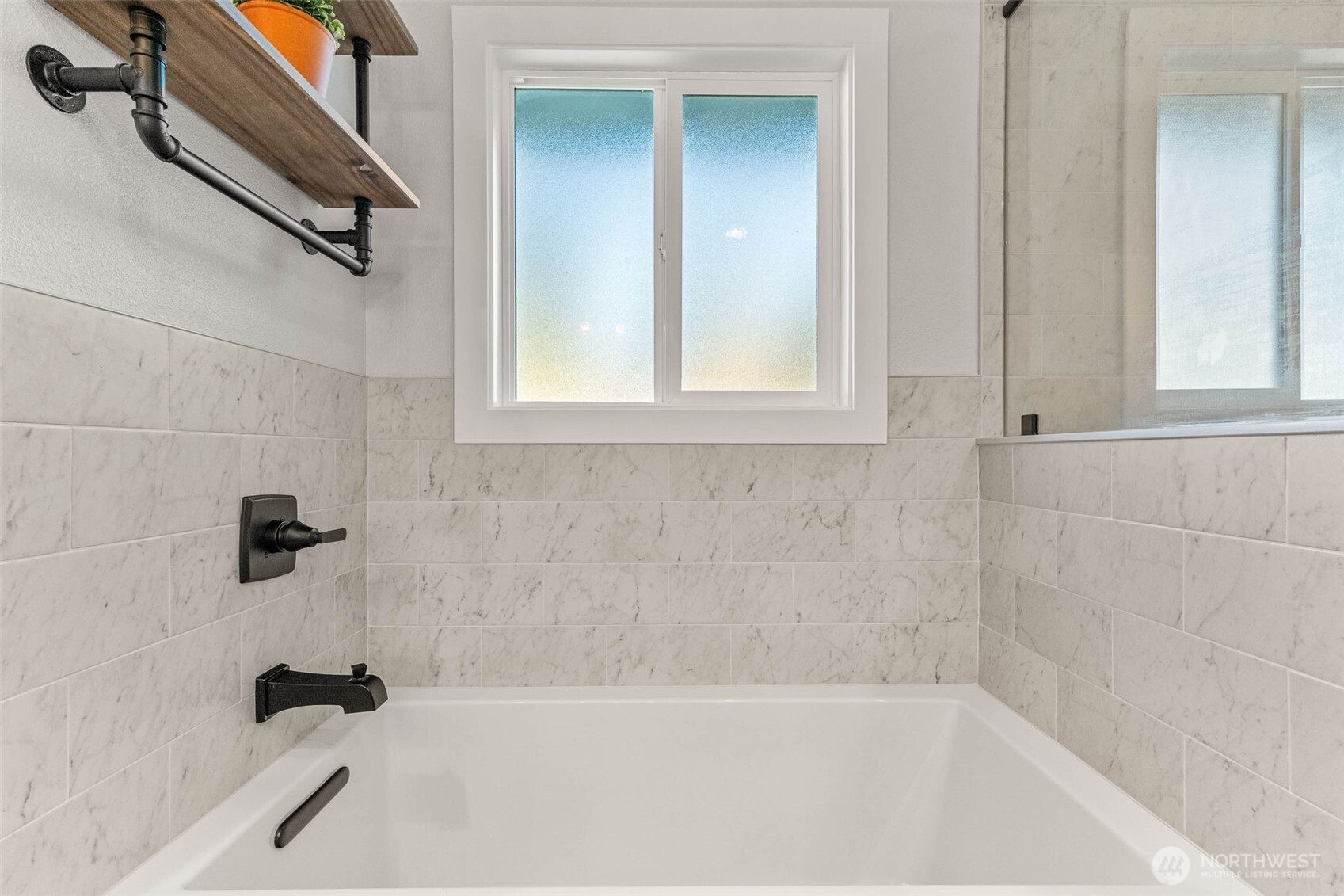 2809 Moorelands Avenue NW