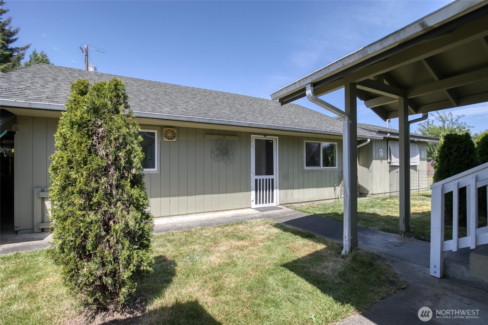 616 E Simpson Avenue