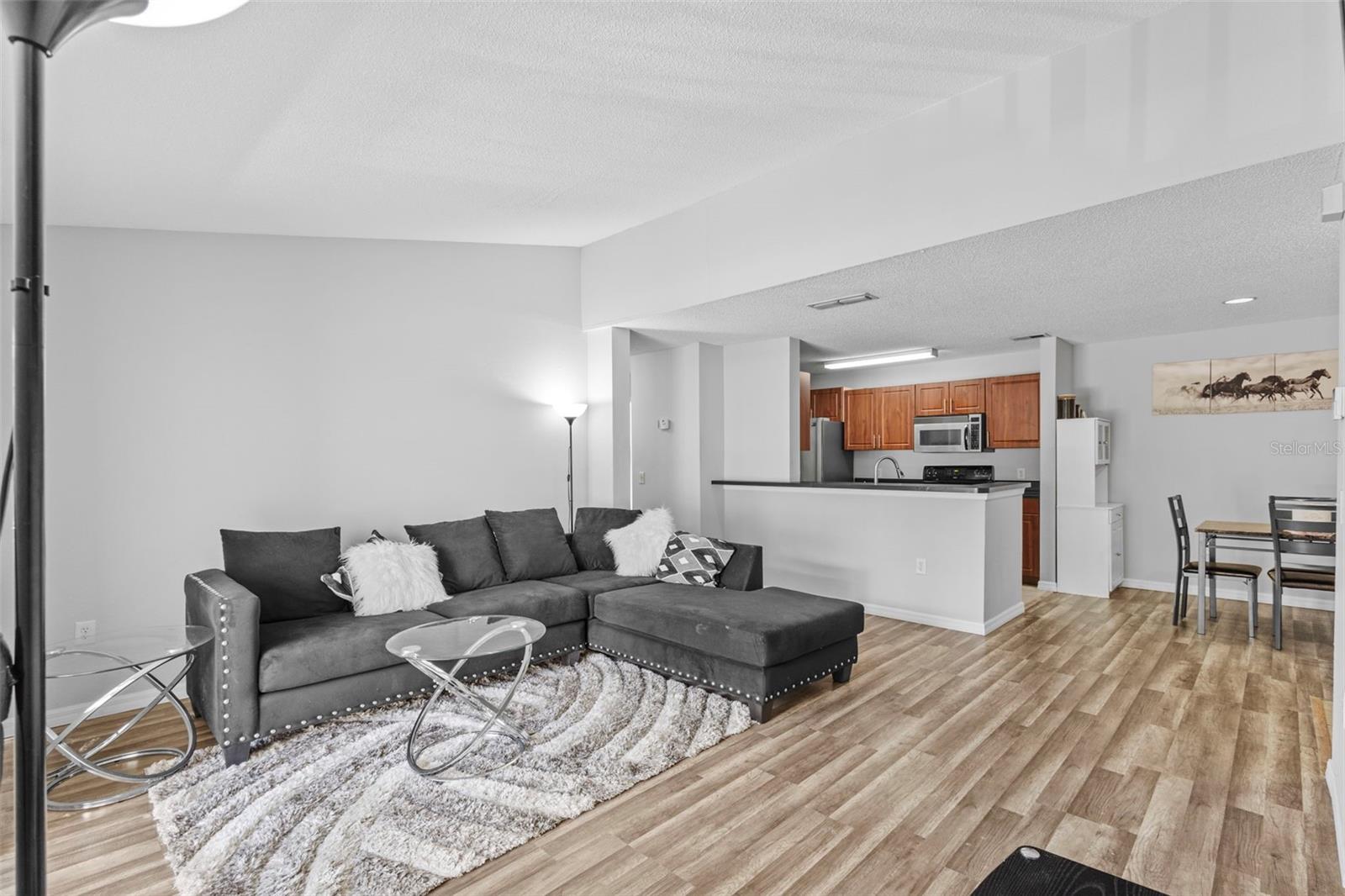 9481 Highland Oak Drive 305