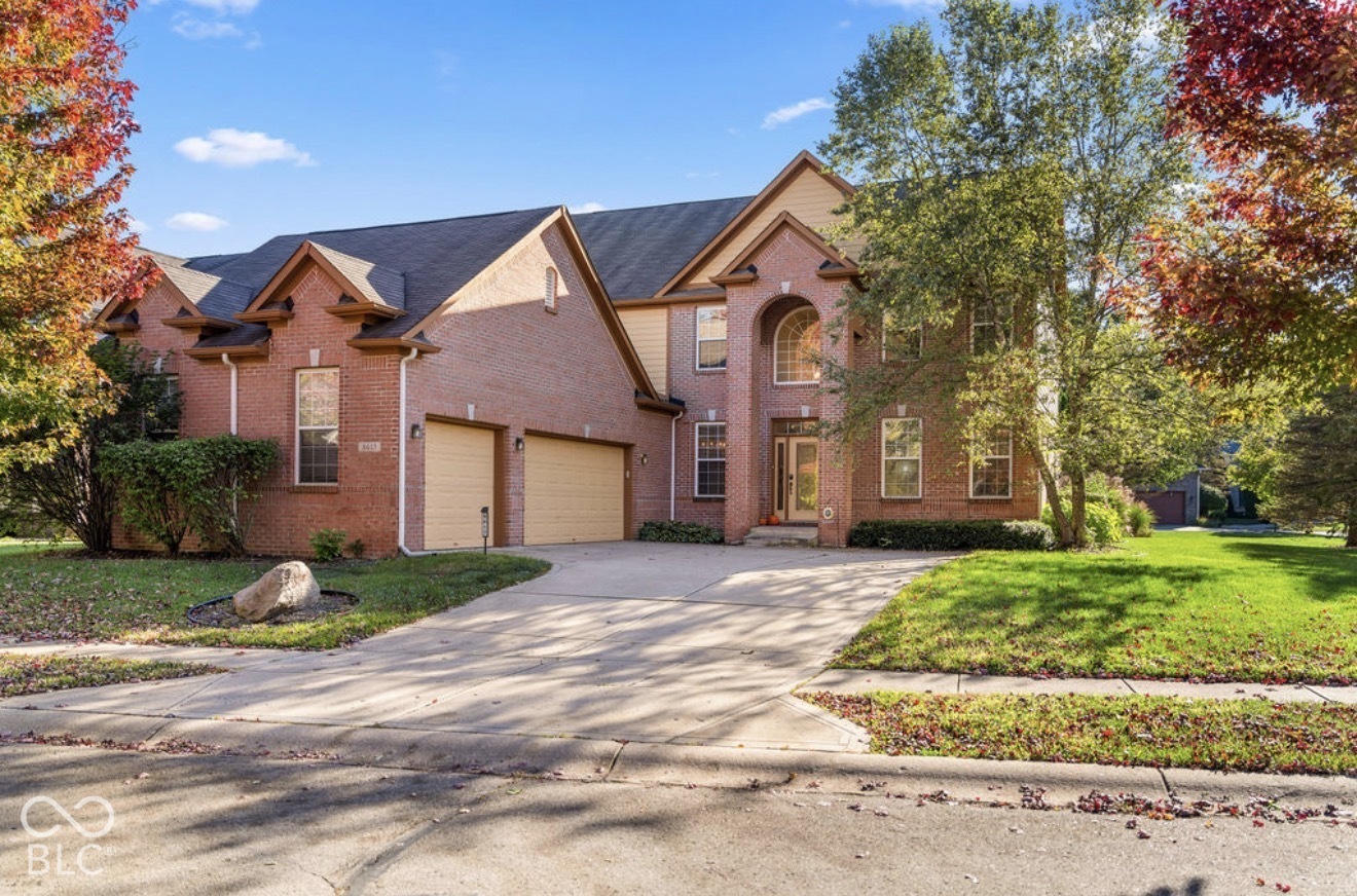 8617 Vine Maple Way