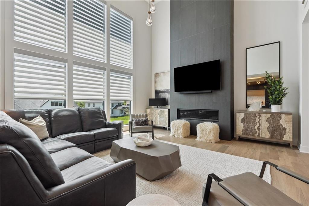 10721 W 142nd Street