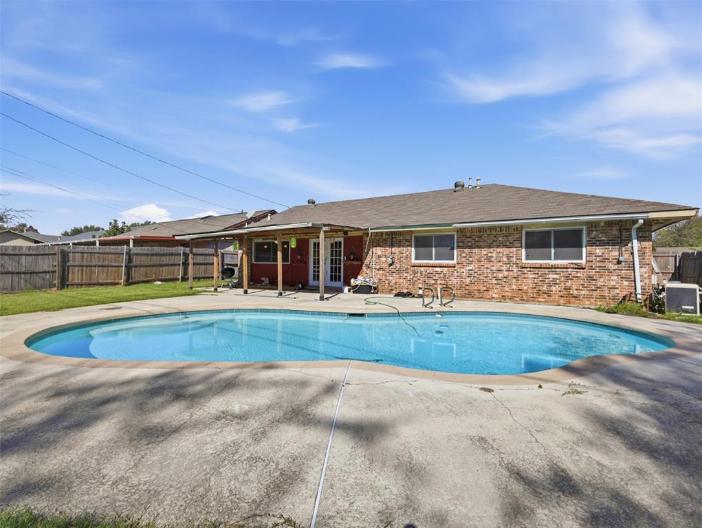 Light, Bright, And Ready To Impress! This Beautiful Single-Story Home Offers So Much For The Money—And At Just $300K, It’s A Rare Find! Sitting On A Generous Lot With A Sparkling Pool, It’s The Perfect Blend Of Comfort, Style, And Outdoor Fun. Step Inside To Discover A Large, Open Kitchen With Stainless Steel Appliances, A New Sink And Faucet, Tons Of Storage, And A Handy Built-In Desk For Working From Home. The Spacious Living And Dining Areas Flow Seamlessly Together, Creating The Perfect Spot For Everyday Living And Easy Entertaining. All Three Bedrooms Are Generously Sized—Offering Plenty Of Room To Stretch Out, Decorate, And Make Your Own. A Versatile Flex Room Up Front Can Serve As A Home Office, Playroom, Or Hobby Space. Out Back, Your Private Oasis Awaits! Enjoy A Covered Patio For Relaxing Or Grilling, A Sparkling Pool For Weekend Fun, And A Large Grassy Area That’s Perfect For Pets Or Playtime. With A Two-Car Garage, A Fantastic Layout, And An Unbeatable Price, This Home Delivers Exceptional Value And Everyday Enjoyment—The Perfect Place To Start Your Next Chapter!