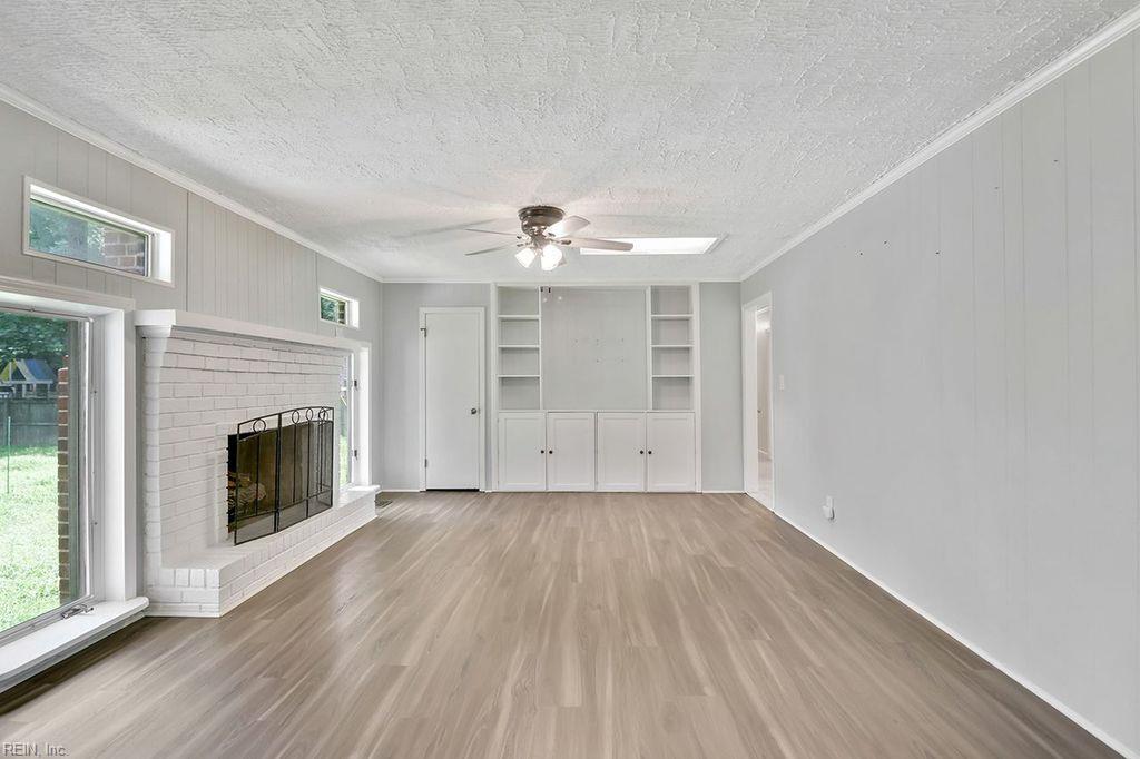 212 Pinewood Drive