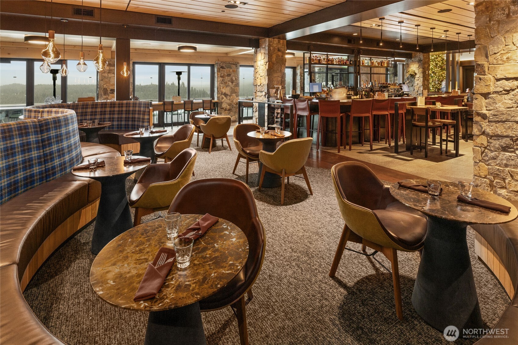 Step in for lunch or dinner with a view.