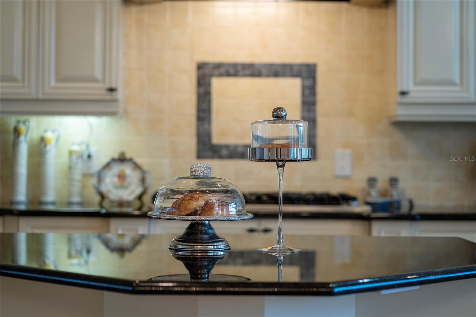 6221 Blakeford Drive