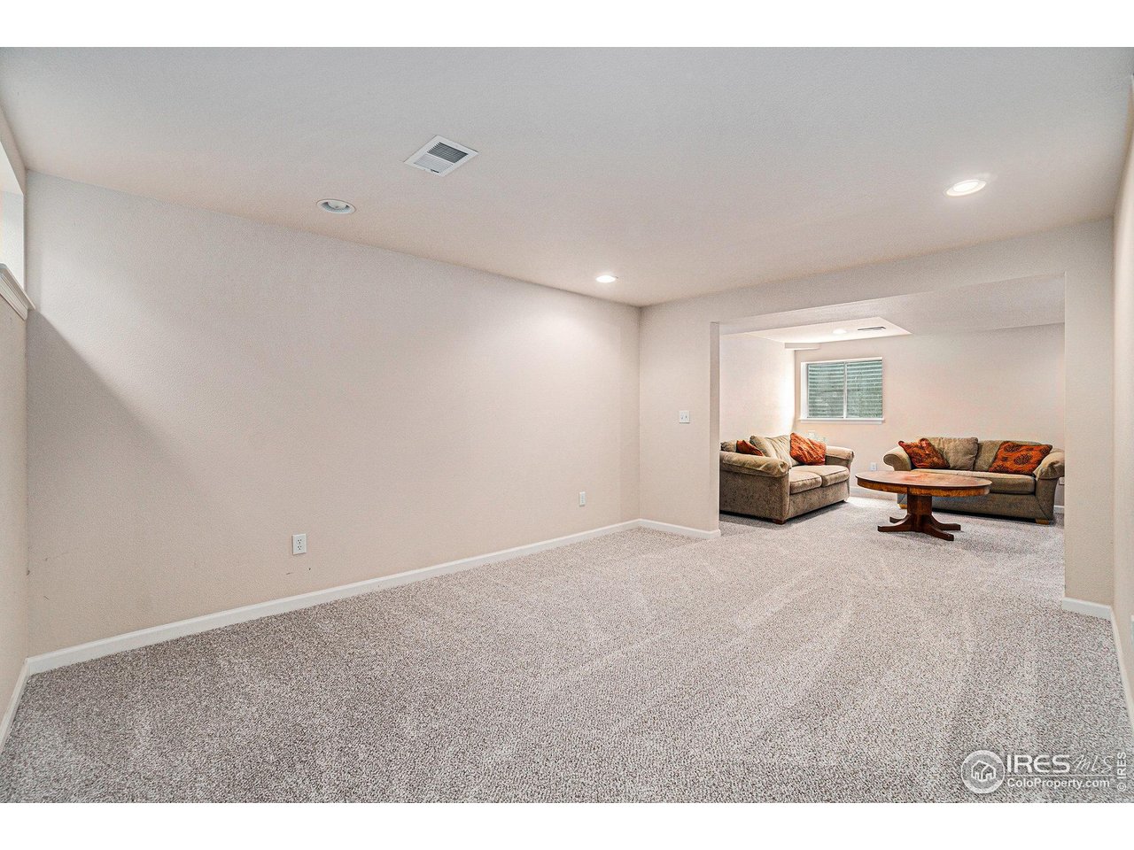 1119 Oakmont Ct