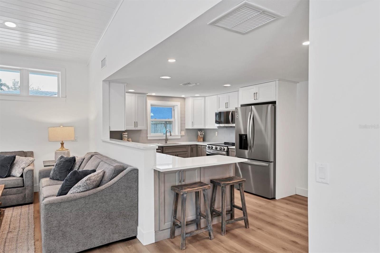 270 Gladiolus Street