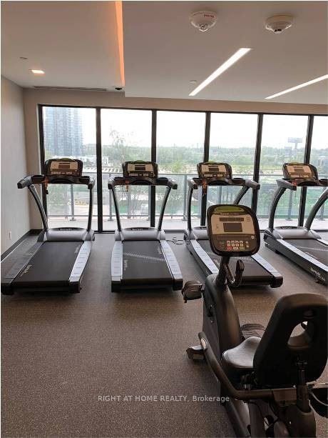 30 Shore Breeze Dr 3511