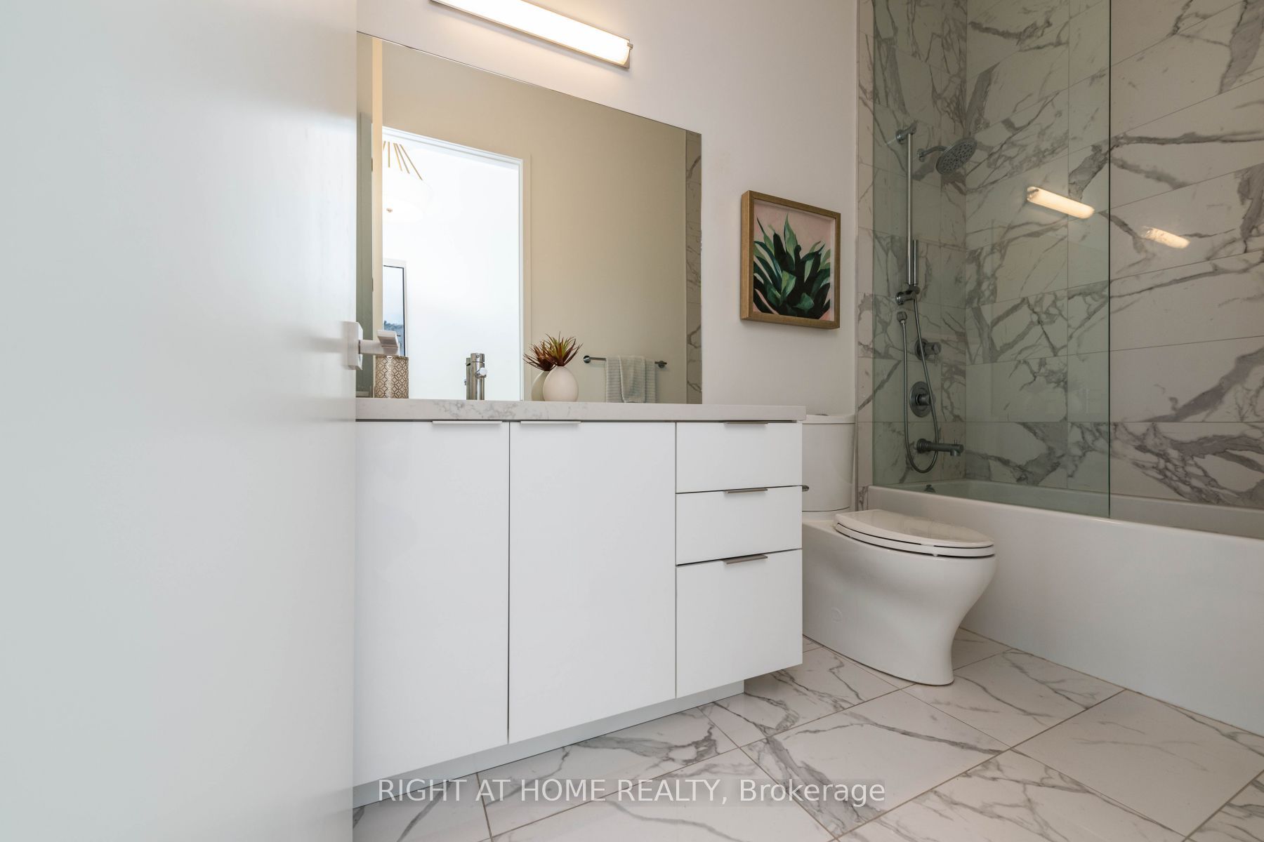 30 Ordnance St Ph2907