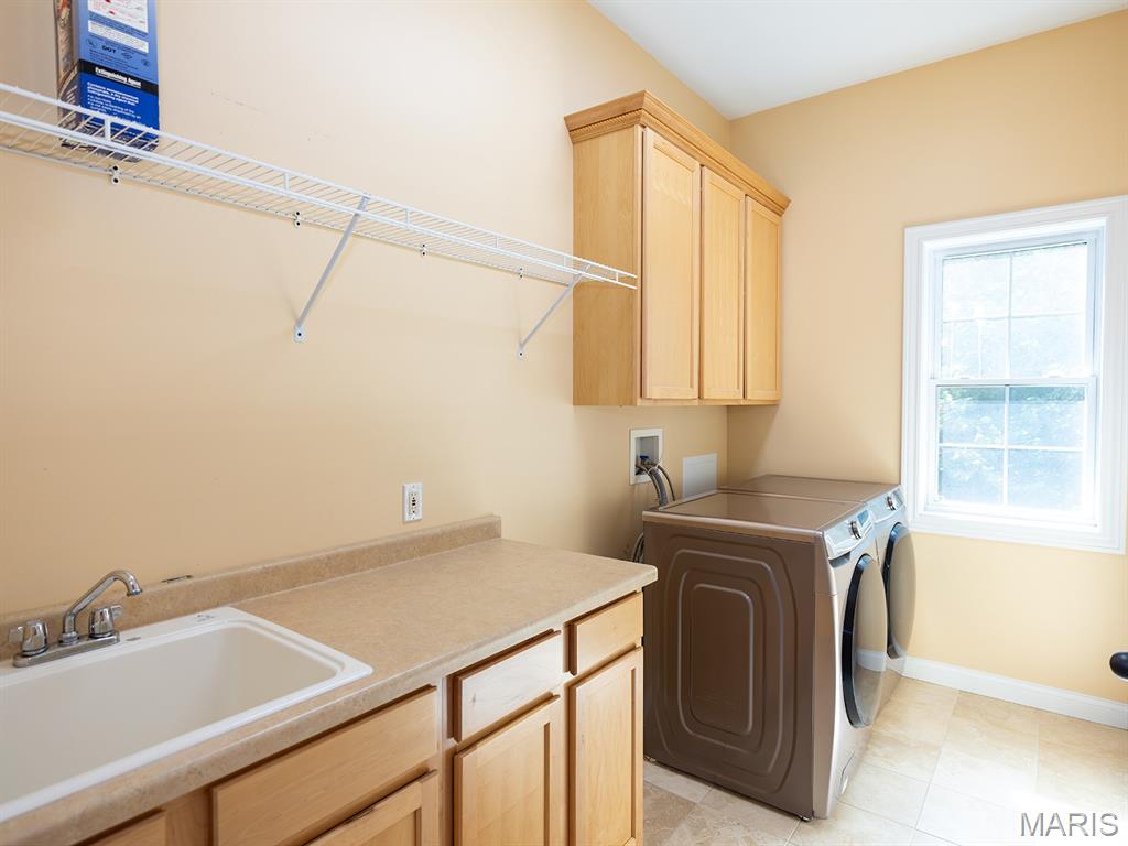 171 Rolling Meadows