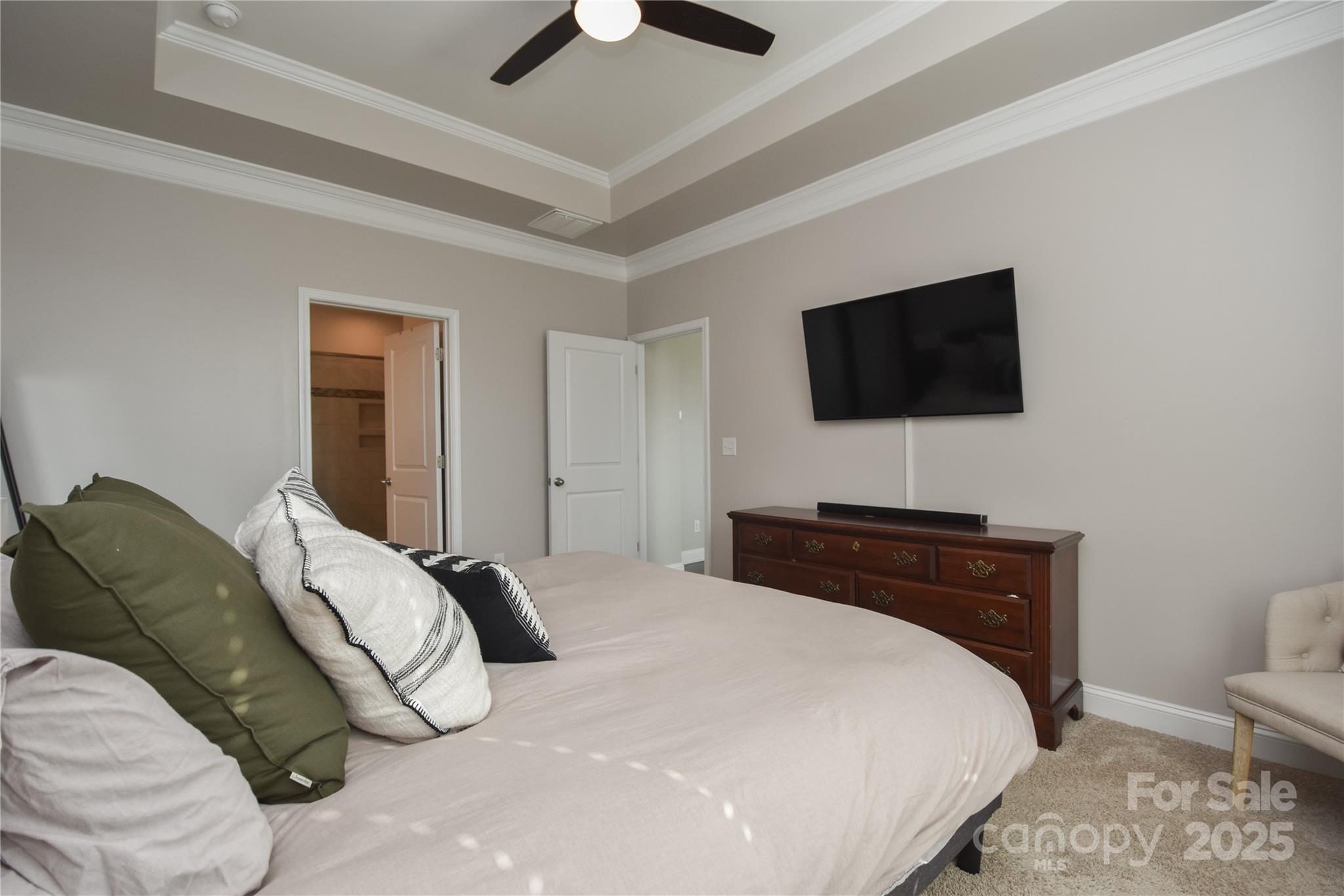 5010 Grand Champion Court