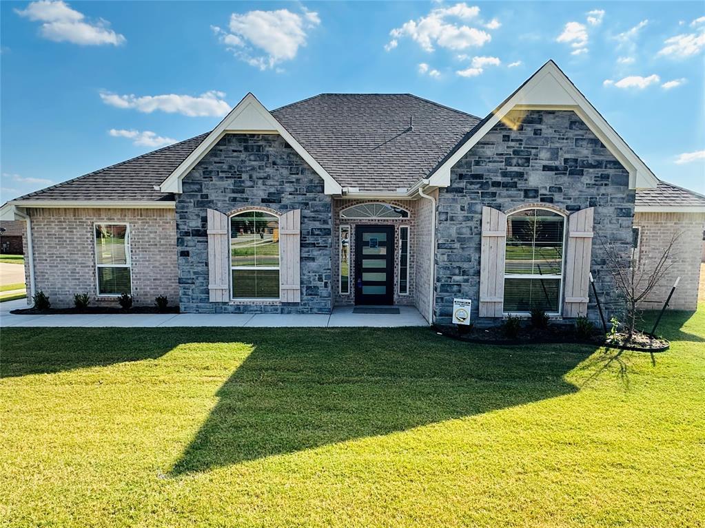 Discover the perfect balance of style, space, and location at 2914 Summit Hollow Circle in the highly desirable Summit Lakes community of Norman. This stunning 5-bedroom, 3-bath home sits on a beautiful corner lot and offers 10-foot ceilings, wood-look tile, and striking custom woodwork over the fireplace for a touch of modern sophistication. 

The open-concept kitchen features an oversized quartz island, ceiling-height cabinetry, and plenty of space for entertaining and everyday living. Thoughtful details include a Jack-and-Jill bath, 3-car garage, storm shelter, covered back patio, fence, sprinkler system, and blinds throughout—making this home truly move-in ready.

Residents of Summit Lakes enjoy walking and biking trails around peaceful fishing ponds, community parks, and open greenbelt areas perfect for recreation and relaxation. Ideally located just minutes from the University of Oklahoma campus and a short drive to Lake Thunderbird, this home offers the ideal blend of tranquility and convenience. Don’t wait—homes like this in Summit Lakes don’t stay on the market long!