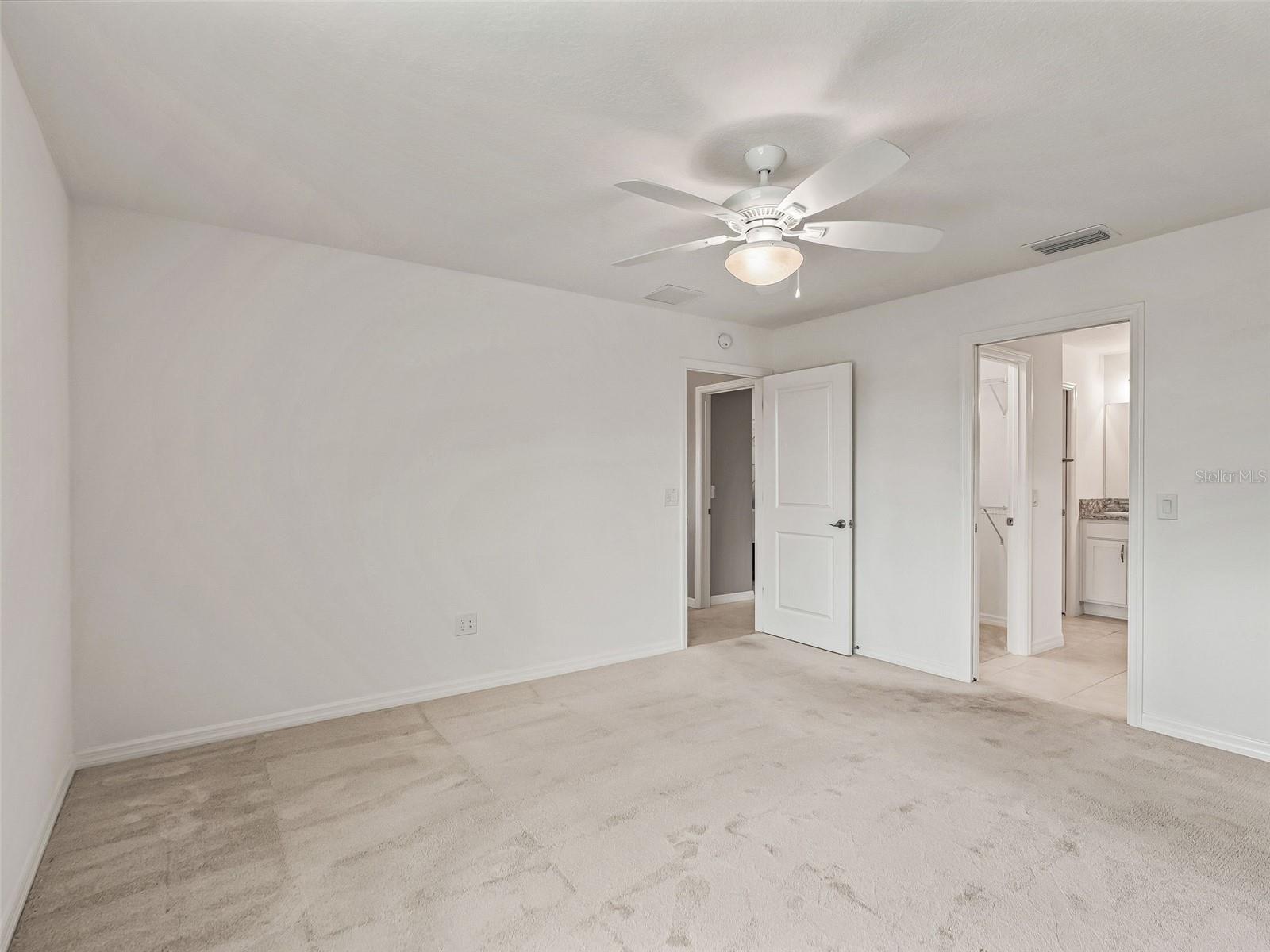 2816 Navy Hill Circle