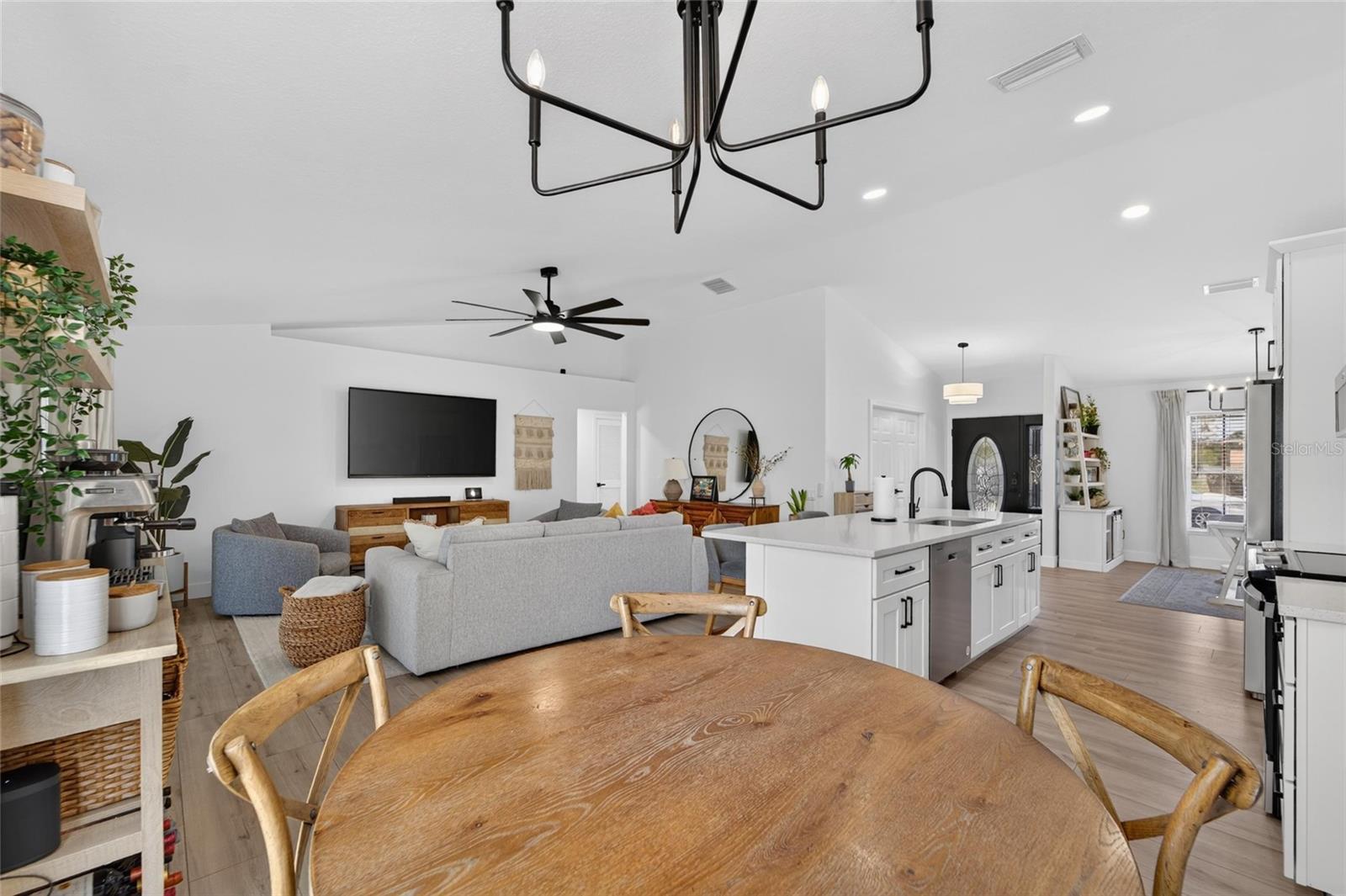 12124 Colonial Estates Lane